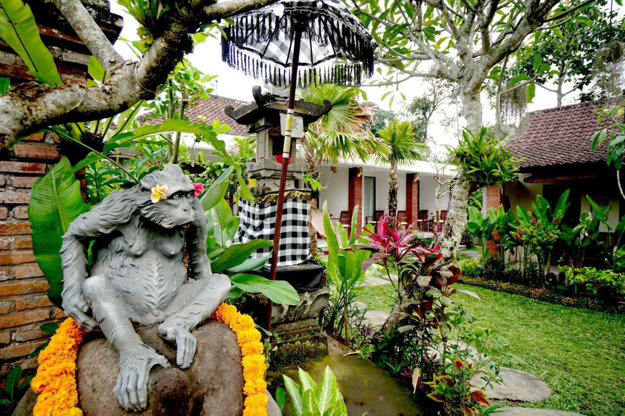 Batantop Ubud Guest House Exterior photo